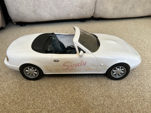 Hasbro sindy doll - sindy,