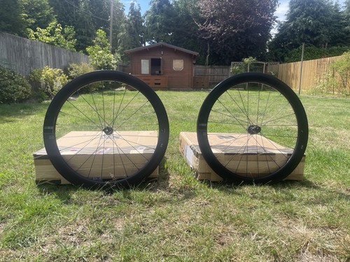 Fulcrum airbeat 550 carbon - airbeat, db
