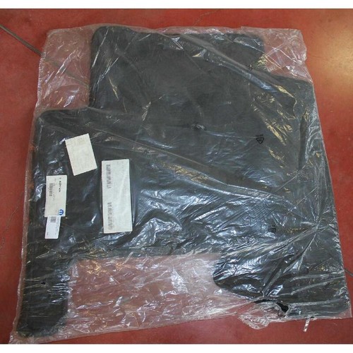 Front carpet 82211414 chrysler - front,