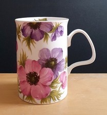 ROY KIRKHAM ANEMONE FINE BONE CHINA CUP VINTAGE 1992 EXCLUSIVE DESIGN FLORAL MUG