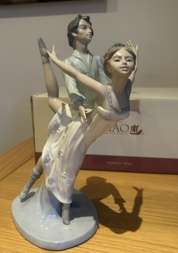 Nao lladro figurine ballet - nao,