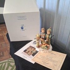 SIGNED Hummel Goebel "STRIKE