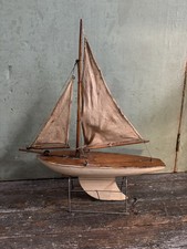 Vintage Pond Yacht And Stand