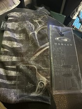 Oakley Racing Jacket Interchangeable Icons Black & Soft Oakley HDO Case