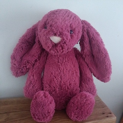 Jellycat medium bashful berry - jellycat,