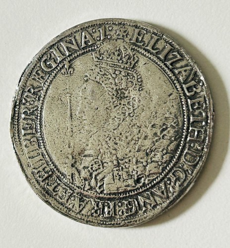 Elizabeth crown hammered - elizabeth, i