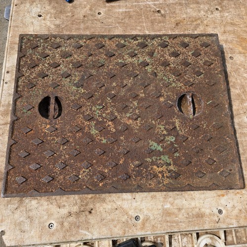 Cast iron manhole cover - cast,