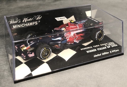 Minichamps s vettel - f1,