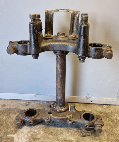 Suzuki ts100er fork - fork, yokes