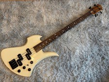 Fernandes MB-90 Through Neck