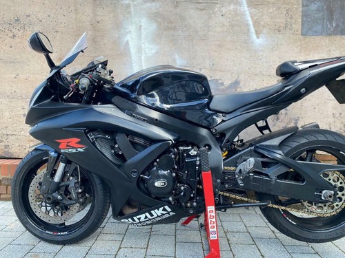 Suzuki gsxr 750 - gsxr, k8-10