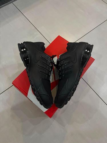 Uk11 nike shox black - uk11,