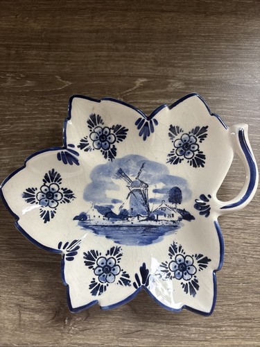 Vintage delfts leaf dish - delfts,
