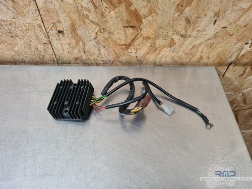 Regulator voltage rectifier - -,