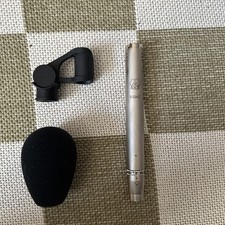 AKG D224e Dynamic Microphone