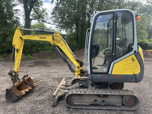 Neuson excavator et24 ton - et24,