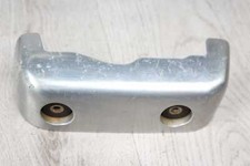 Cylinder head cover front left