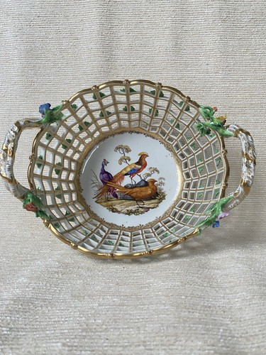 Meissen type decorated bowl - type,