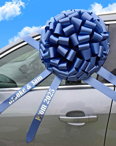 Big car bow mega giant - big,