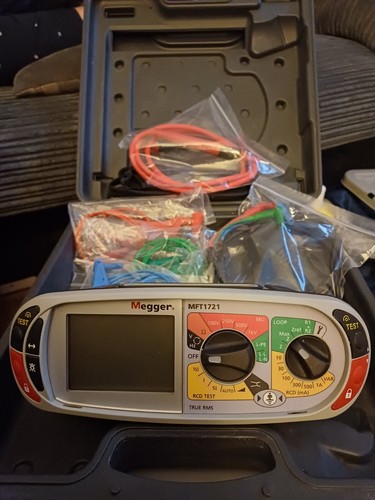 Megger mft 1721 - , multifunction