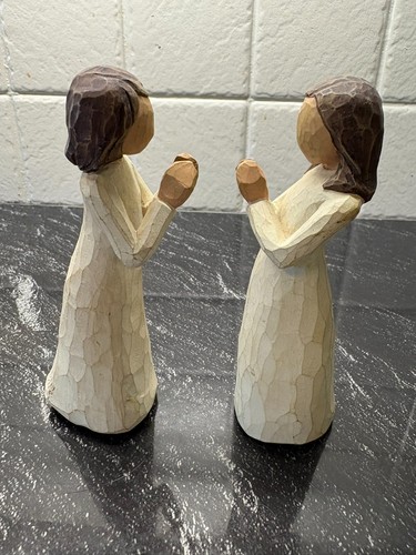 Willow tree sisters heart - by,