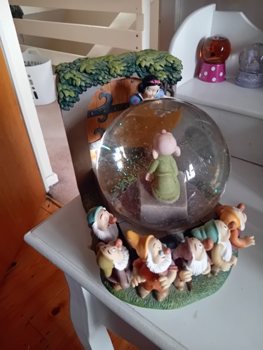 Snowglobe disney snowwhite - ,