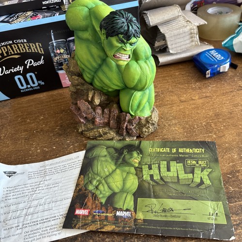 Marvel universe diamond select - universe,