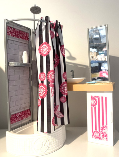 Barbie dreamhouse bathroom set - barbie,