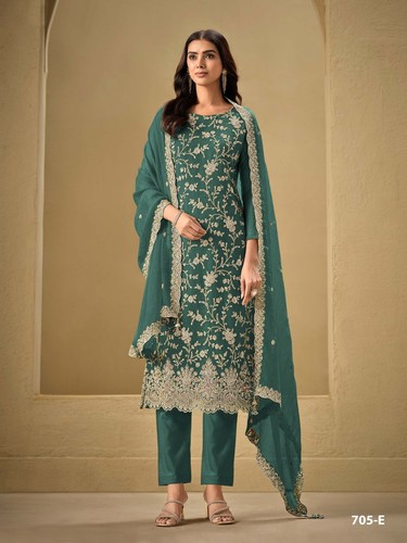 Indian salwar kameez suit - kameez,
