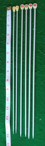 Vintage metal knitting - , needles