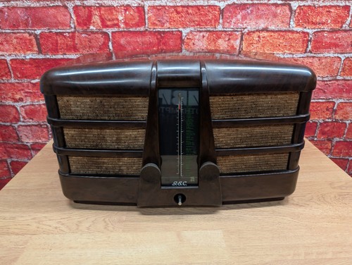 Gec bakelite valve radio art - bakelite,