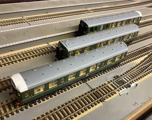 Hornby r369 green class 110 - hornby, br