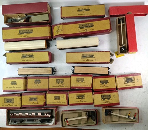 Twin trix ttr wagons - ttr,