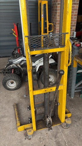 Sherpa manual forklift pallet - manual, forklift,