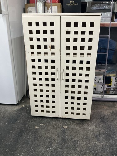 Ikea cream painted - cream, solid