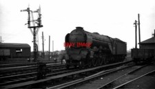 PHOTO  LNER  GRESLEY A3 PACIFIC 60097 'HUMORIST' THE ONLY A3 TO HAVE STRAIGHT SM