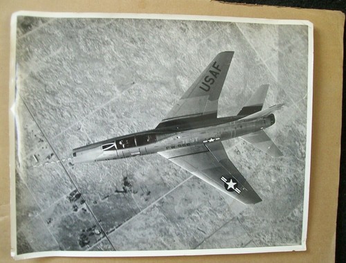 1960 11 photo - photo, f-100