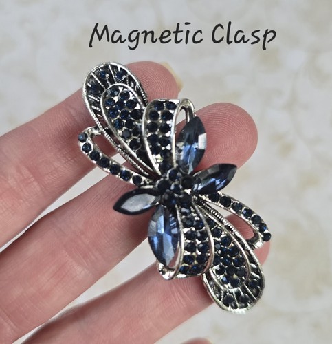 Blue magnetic collar - magnetic, brooch
