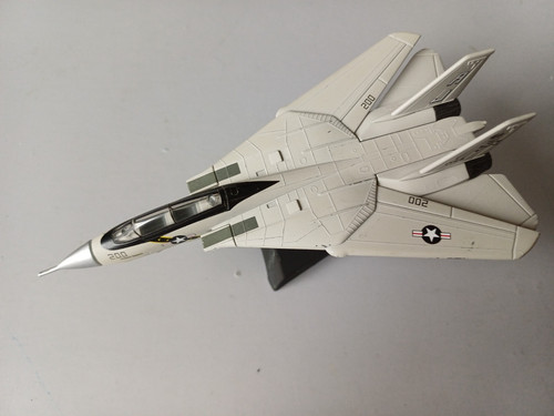 Del prado diecast model - del,