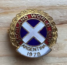 RARE ARGENTINA 1978 SCOTLAND WORLD CUP BADGE Maker Coffer