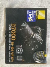 Nikon D7000 18-105mm