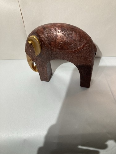 Resin type elephant ornament - elephant,