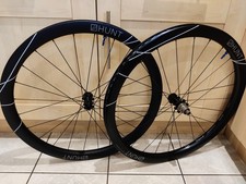 HUNT 42 Limitless Gravel Aero Wheels, Ceramicspeed bearings, many new components