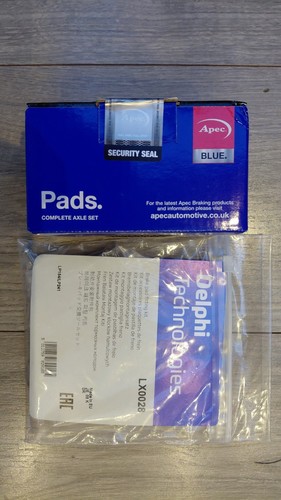 Front brake pads fit kit - front,