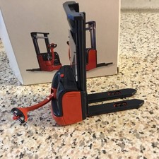 LINDE CONRAD  2088 1:25 SCALE