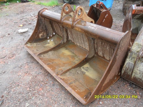 Grading ditching bucket - 80", grading/ditching