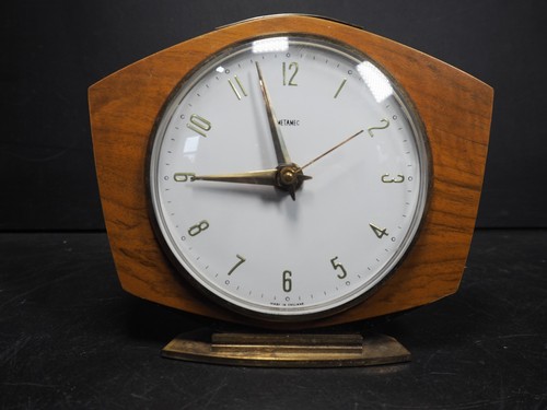 Vintage metamec wood mantle - metamec,