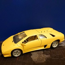 Burago 1:18 Scale Lamborghini