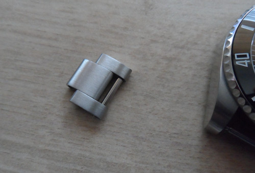 Brushed steel oyster - 16,