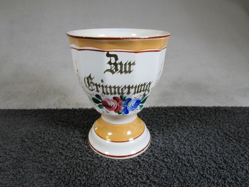Lovely vintage collectable - lovely,